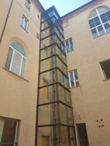 ITON SRL: Sostituzione struttura ascensore nella sede della Pinacoteca Nazionale in via delle Belle Arti (BO).